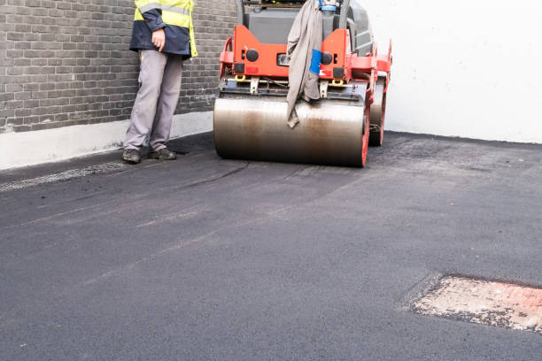 Best Gravel Driveway Installation  in Calcutta, OH